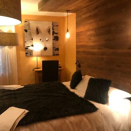 Briançon Auberge De La Paix מראה חיצוני תמונה