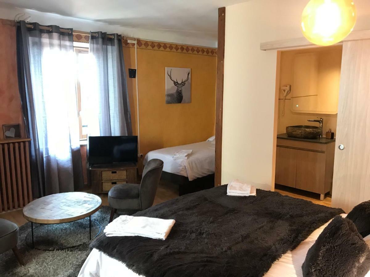 Briançon Auberge De La Paix מראה חיצוני תמונה